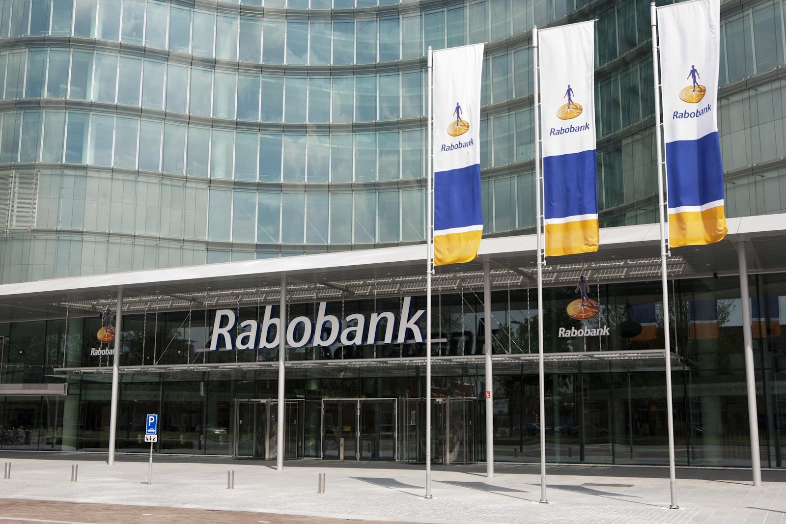 NetYCE enables Rabobank with automated migration from Cisco to HP